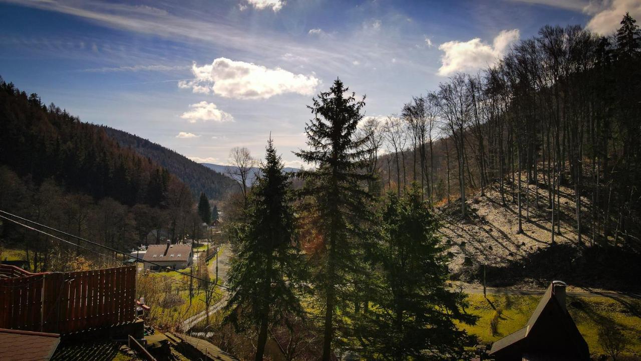 Chata Vaclav Udolicko Perštejn Esterno foto
